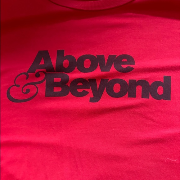 Above and beyond tour shirt xl size red - Picture 2 of 5